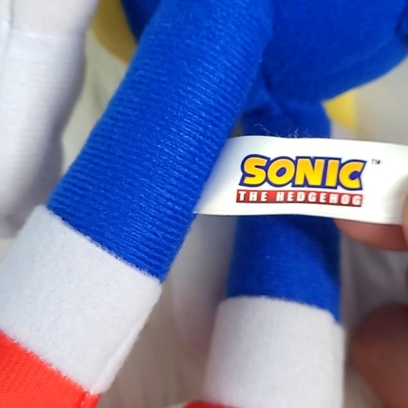 Sega Sonic the Hedgehog Collectible 12 Inch Plush Stuffed Animal Toy - Picture 9 of 12